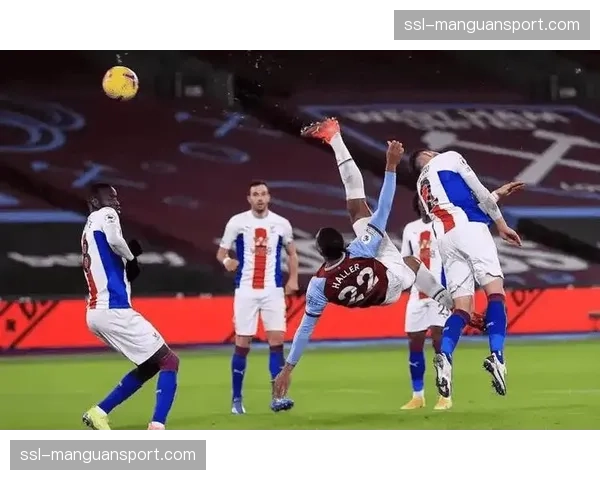 塞尔塔维戈为保级而战，新帅马克斯召开动员发布会